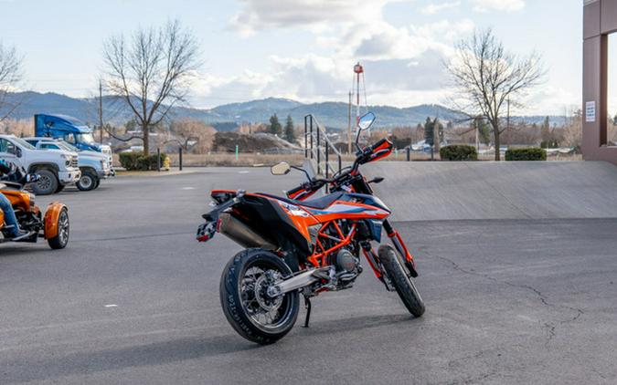 2024 KTM SMC 690 R