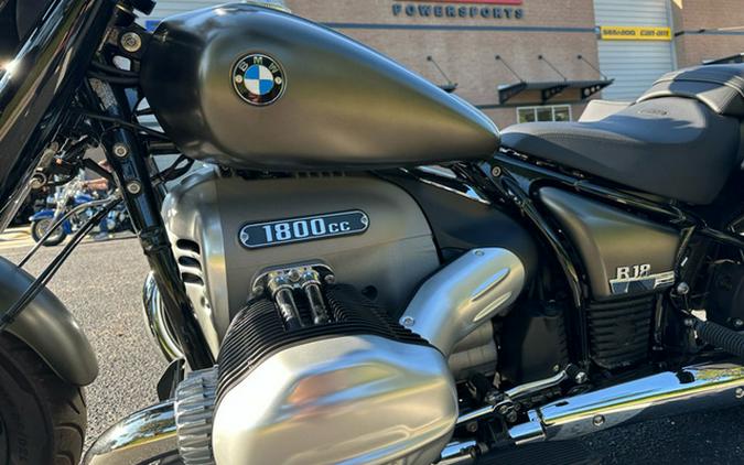 2022 BMW R 18 Classic Manhattan Metallic Matte