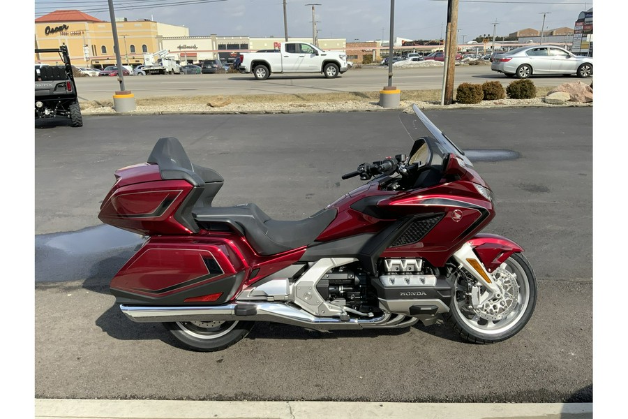 2026 Gold Wing Tour - Honda