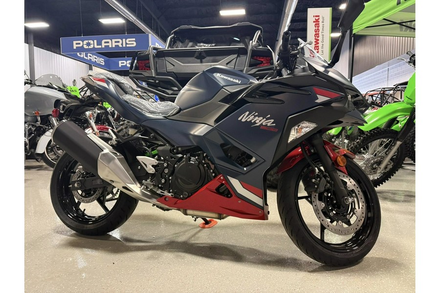 2026 Kawasaki Ninja® 500 ABS