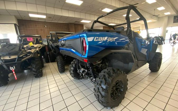 2023 Can-Am™ Commander XT 700