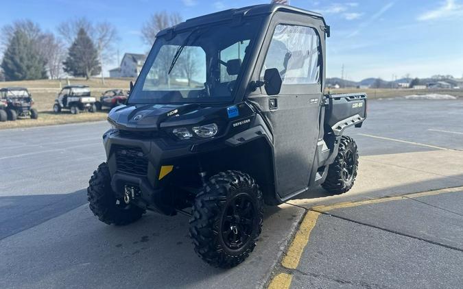 2021 Can-Am® Defender DPS HD8