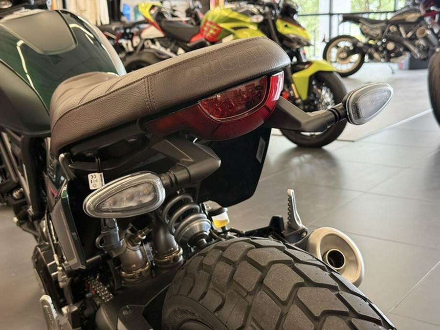 2026 Ducati Scrambler Nightshift Emerald Green Nightshift (2G) Blue