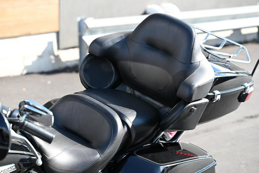 2017 Harley-Davidson® FLHTCU - Electra Glide® Ultra Classic®