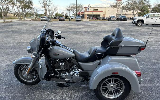 2024 Harley-Davidson® FLHTCUTG - Tri Glide® Ultra