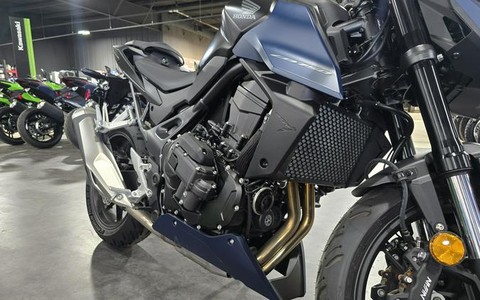 2026 Honda CB750 Hornet E-Clutch