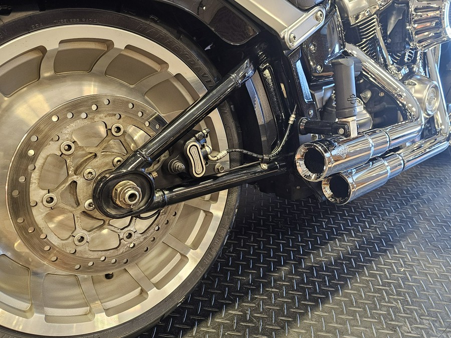 2019 Harley-Davidson Fat Boy® 107