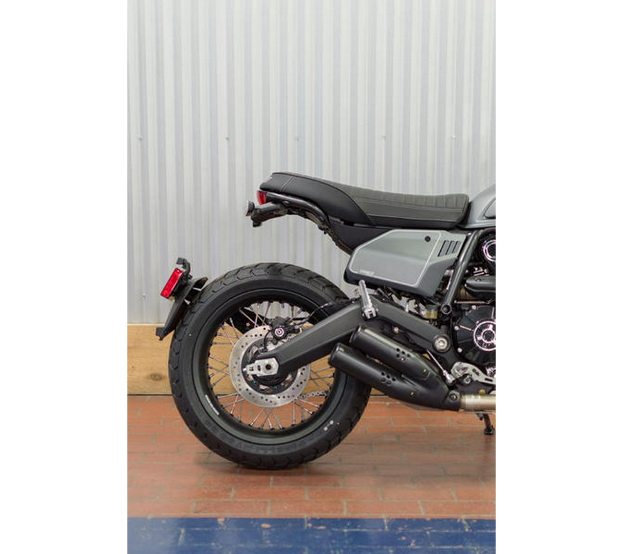 2023 Ducati Scrambler Nightshift Aviator Grey