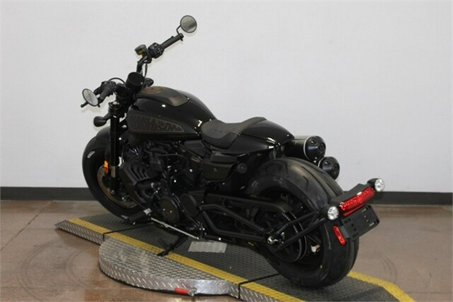 2023 Harley-Davidson Sportster S Vivid Black