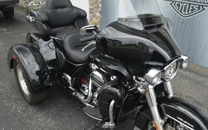 2024 Harley-Davidson® FLHTCUTG - Tri Glide® Ultra