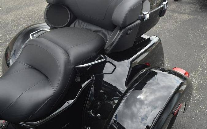 2024 Harley-Davidson® FLHTCUTG - Tri Glide® Ultra
