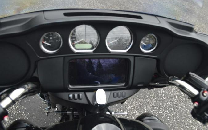 2024 Harley-Davidson® FLHTCUTG - Tri Glide® Ultra