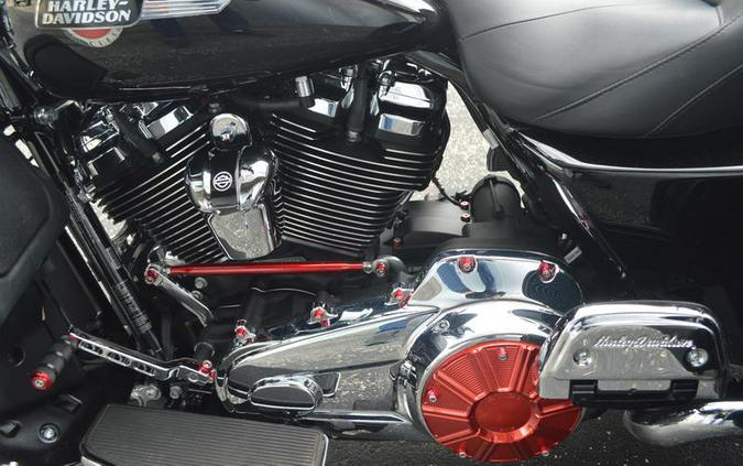 2024 Harley-Davidson® FLHTCUTG - Tri Glide® Ultra