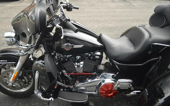 2024 Harley-Davidson® FLHTCUTG - Tri Glide® Ultra
