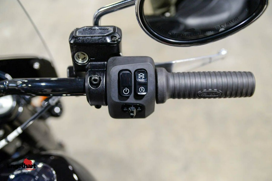 2024 Indian Motorcycle Super Chief ABS