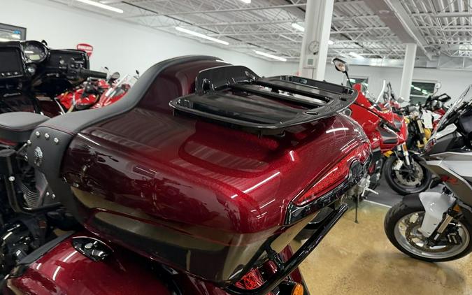 2026 Indian Motorcycle® Roadmaster 125th Anniversary Edition 125th Anniversary Red with Black Cryst