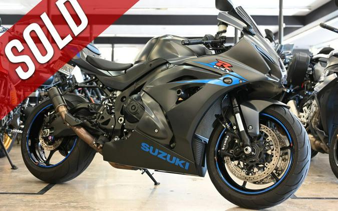 We Ride the 2017 Suzuki GSX-R1000