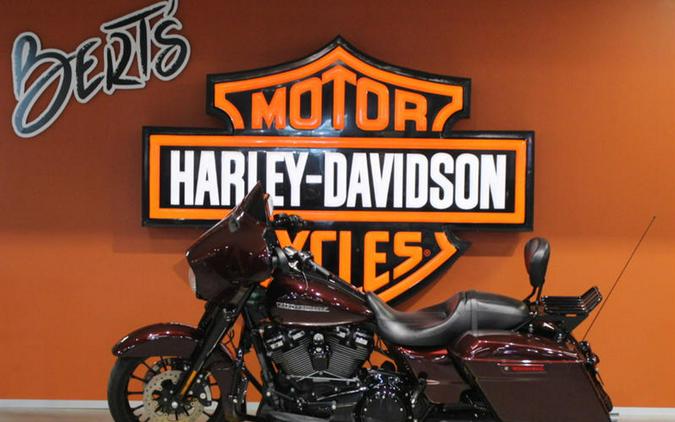 2018 Harley-Davidson® FLHX - Street Glide®