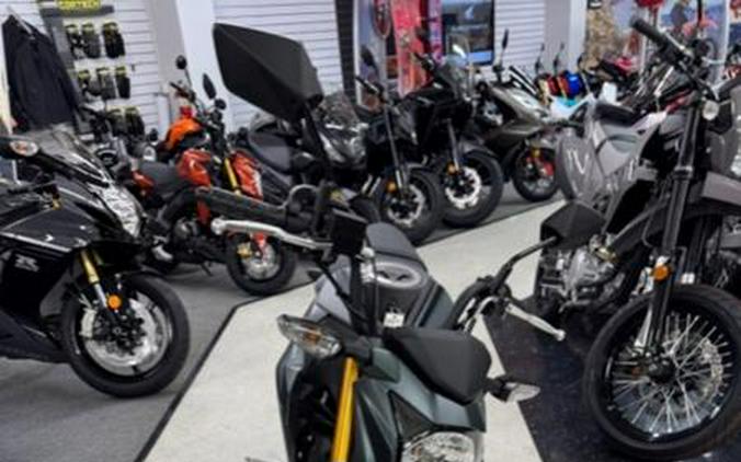 2025 Kawasaki Z125 PRO