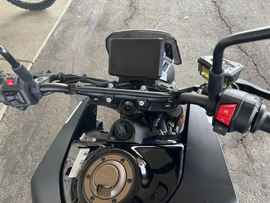 2025 Husqvarna Svartpilen 801