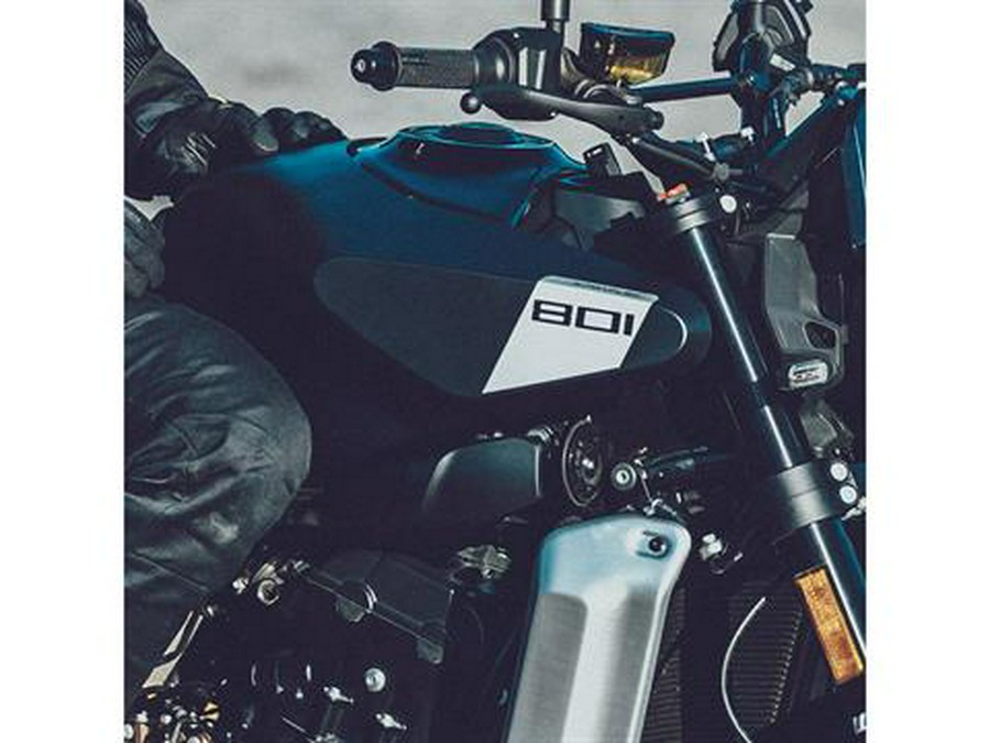 2025 Husqvarna Svartpilen 801