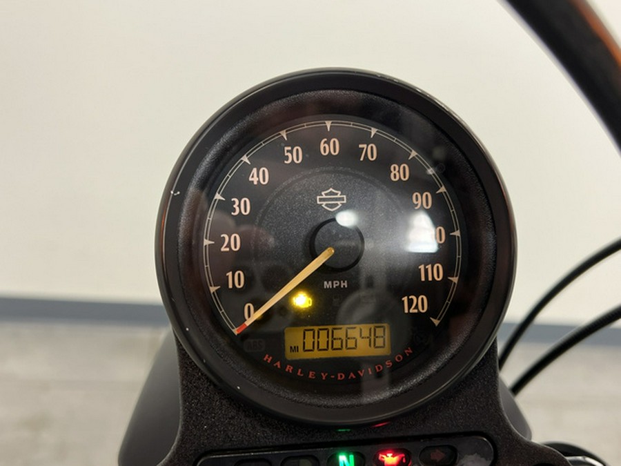 2020 Harley-Davidson Iron 883 (XL883N)