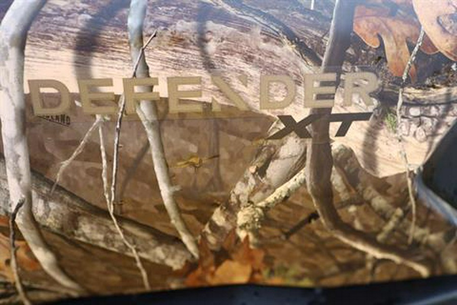 2026 Can-Am Defender XT CAB HD11