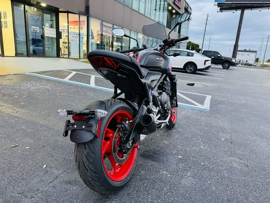 2026 Triumph Trident 660 Triple Tribute Edition Sapphire Black