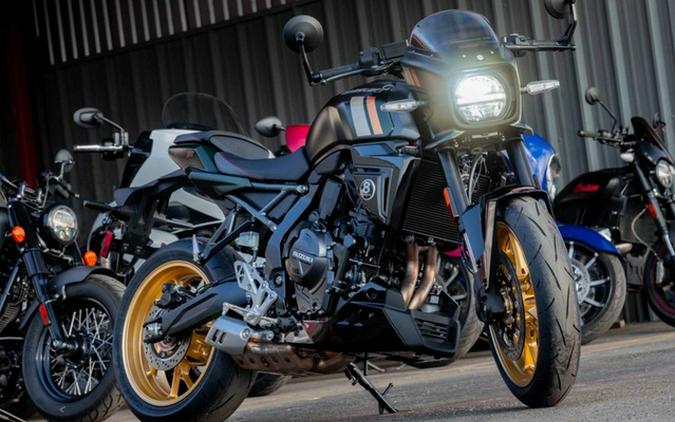 2026 Suzuki GSX 8TT