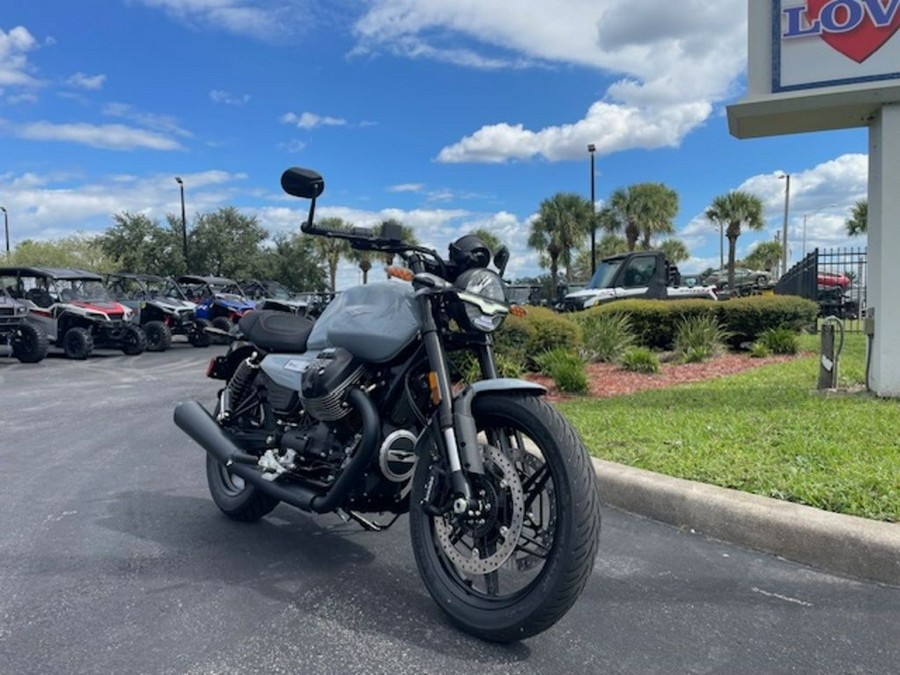 2026 MOTO GUZZI V7 Sport GRIGIO LARIO