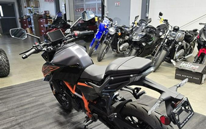 2026 KTM 390 DUKE, BLACK B.D.