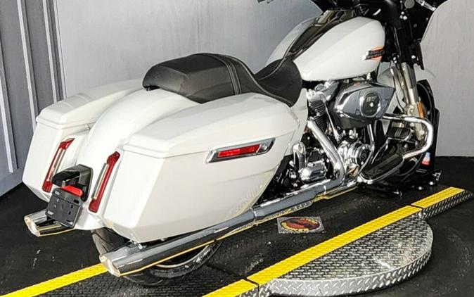 2024 Harley-Davidson Street Glide® FLHX BILLIARD GRAY