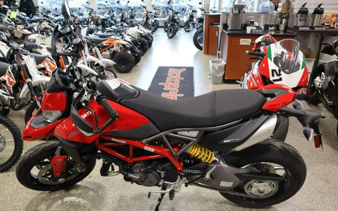 2025 Ducati Hypermotard 950 Ducati Red