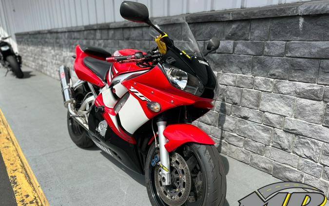 2002 Yamaha YZFR6