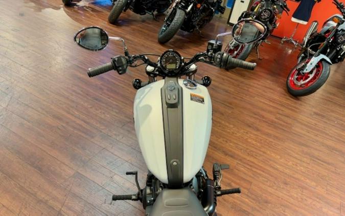 2025 Indian Motorcycle® Scout® Sixty Bobber Limited Ghost White Metallic Smoke
