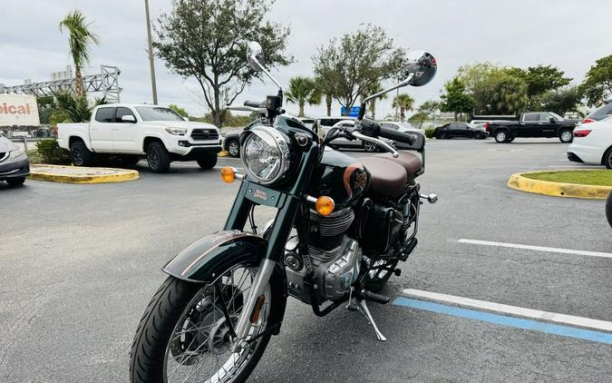 2023 Royal Enfield Classic 350 Halcyon Green