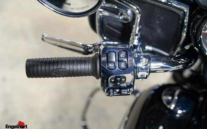 2023 Indian Motorcycle Chieftain® Limited