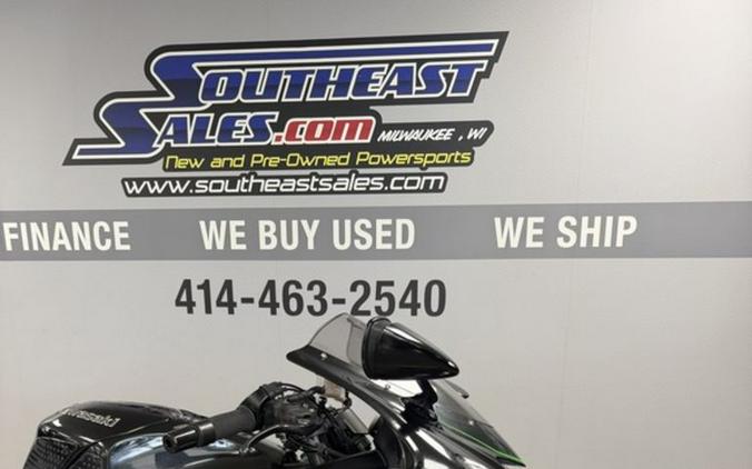 2017 Kawasaki Ninja® ZX™-14R ABS