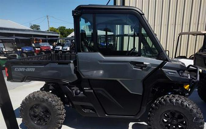 2024 Can-Am Defender Limited