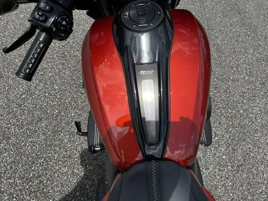 2024 Harley-Davidson® FLHX - Street Glide®