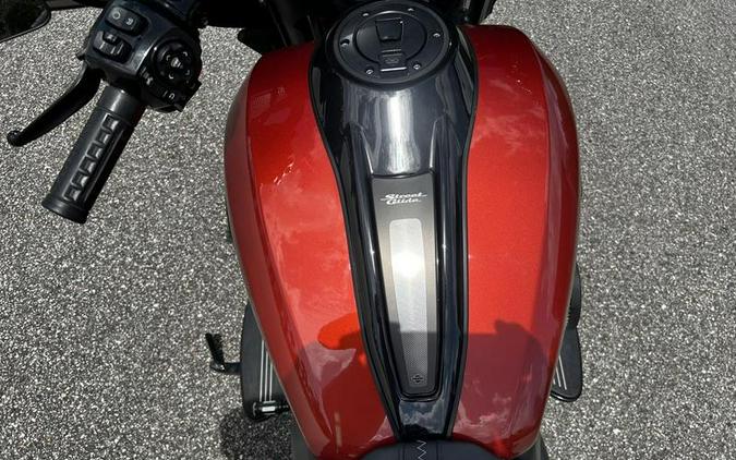 2024 Harley-Davidson® FLHX - Street Glide®