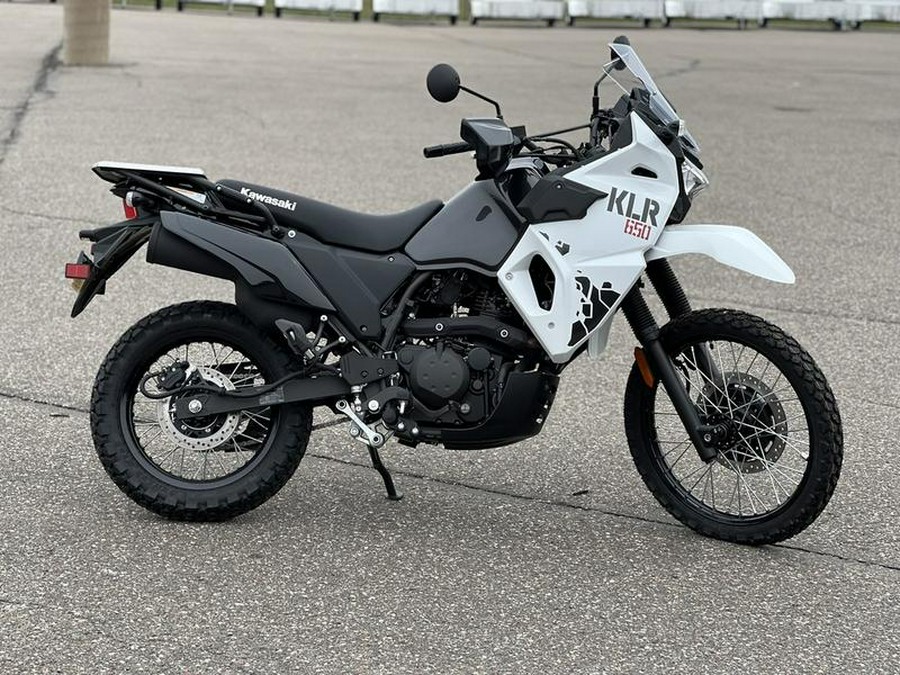 2025 Kawasaki KLR®650 Pearl Crystal White/Metallic Carbon Gray