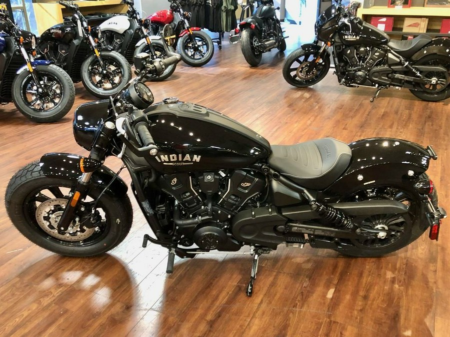 2025 Indian Motorcycle® Scout® Bobber Black Metallic