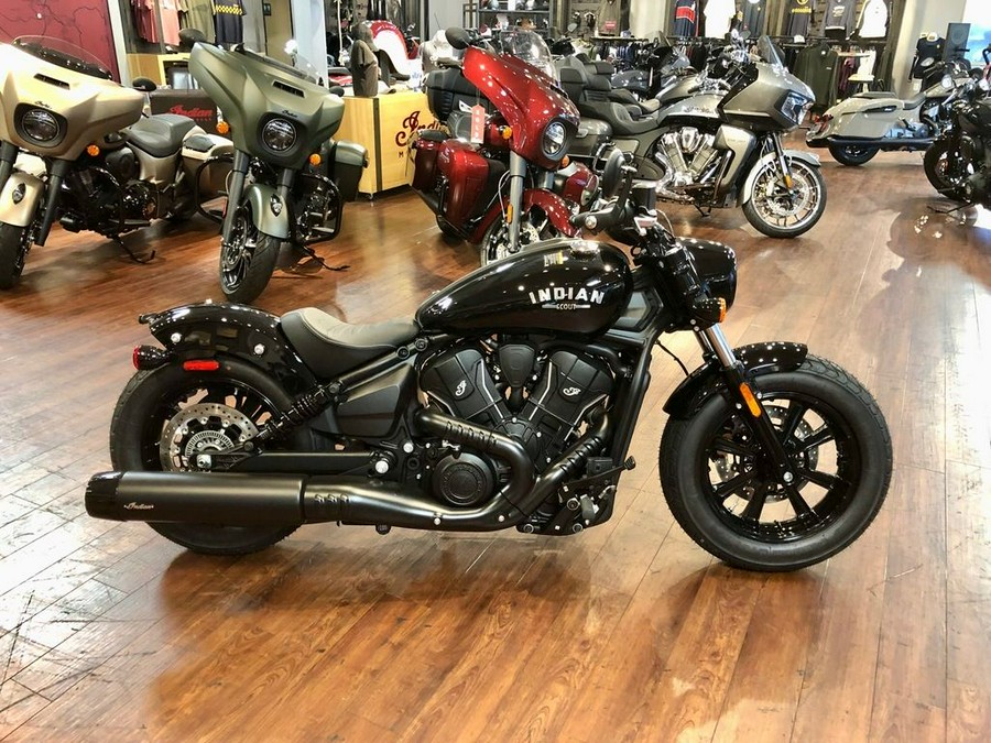 2025 Indian Motorcycle® Scout® Bobber Black Metallic