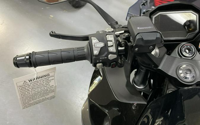 2026 Kawasaki Ninja 1100SX ABS