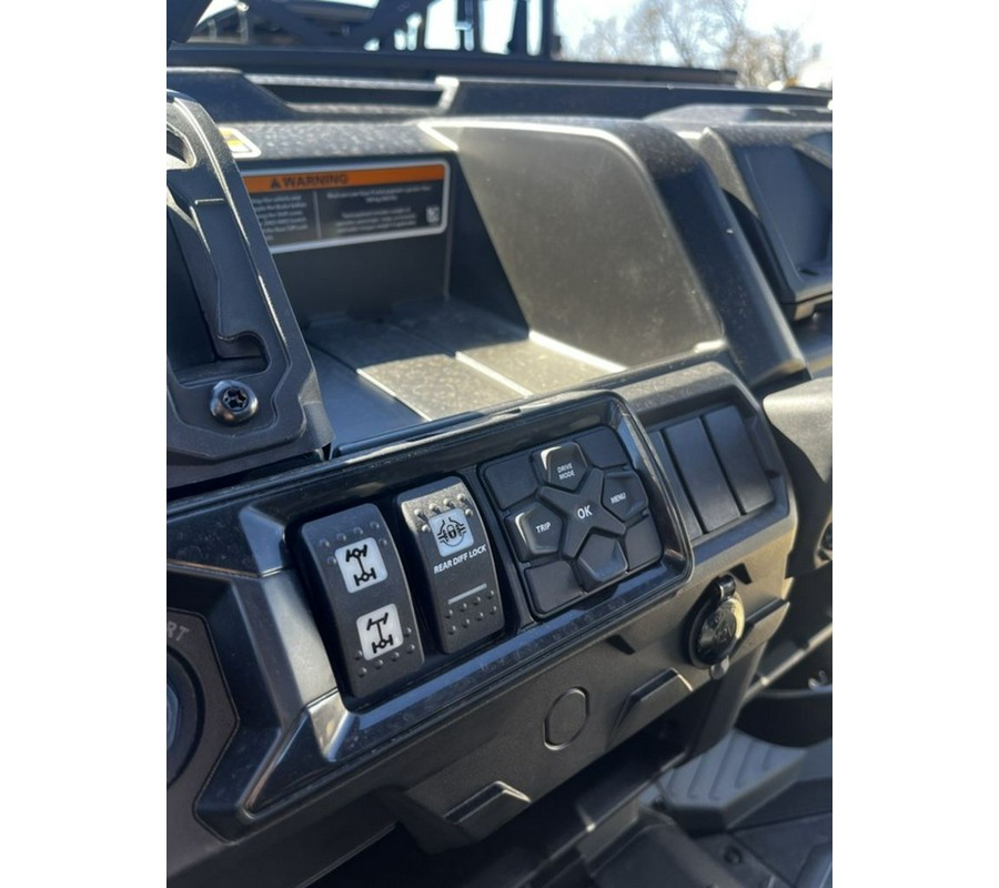 2026 Can-Am Defender MAX XT HD9