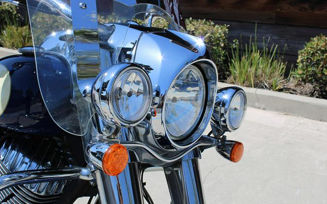 2017 Indian Motorcycle® Chief® Vintage Springfield Blue Over Ivory Cream