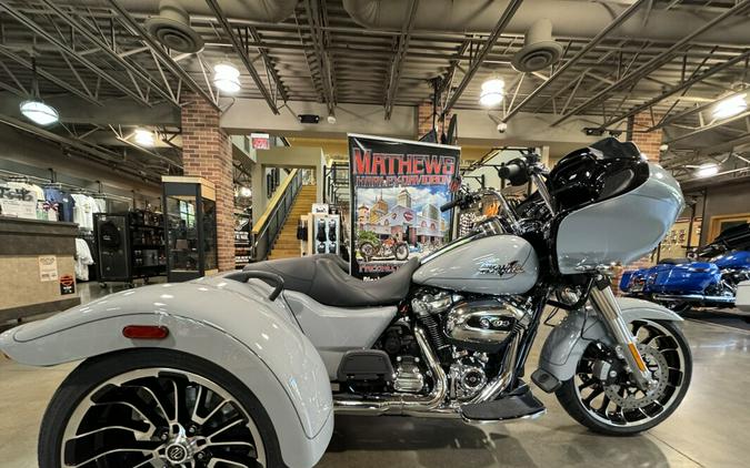 2024 Harley-Davidson Road Glide 3 Billiard Gray