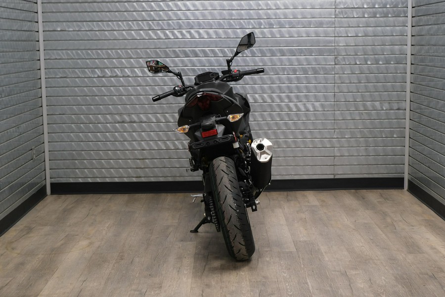 2026 KAWASAKI Z500 ABS