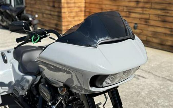2024 Harley-Davidson Road Glide® 3